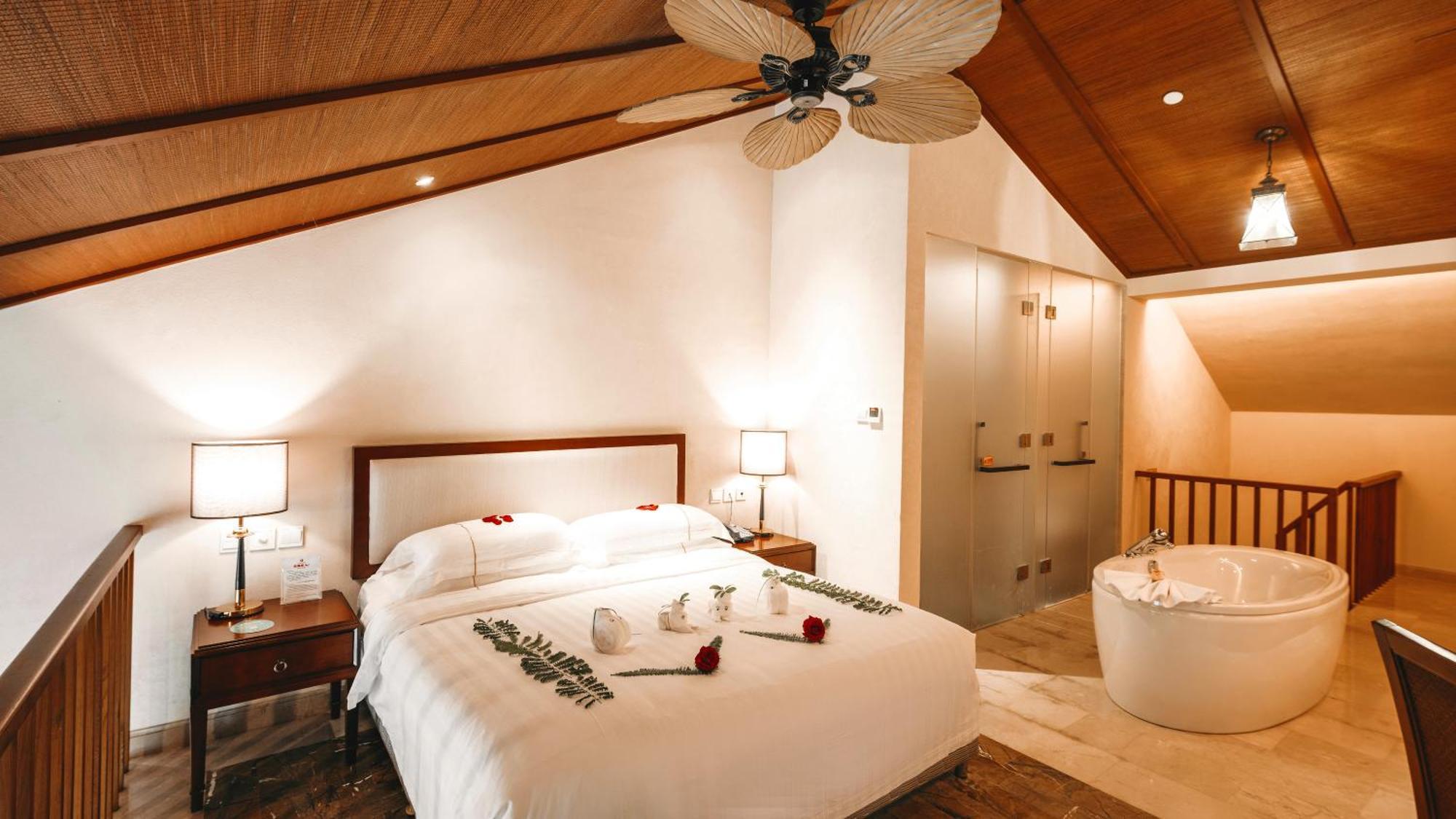 Stony Brook Villa Jianguo Resort Sanya Dış mekan fotoğraf